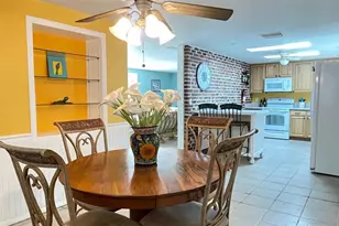 2233 Alice Rd, Sarasota, FL 34231 - Photo 11