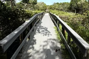 1732 Kestral Park Way S, Sarasota, FL 34231 - Photo 41