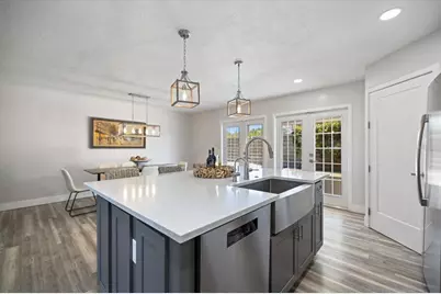 2513 Mineola Way, Sarasota, FL 34239 - Photo 9