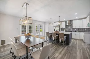 2513 Mineola Way, Sarasota, FL 34239 - Photo 15