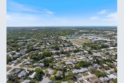 2513 Mineola Way, Sarasota, FL 34239 - Photo 39