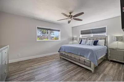 2513 Mineola Way, Sarasota, FL 34239 - Photo 19