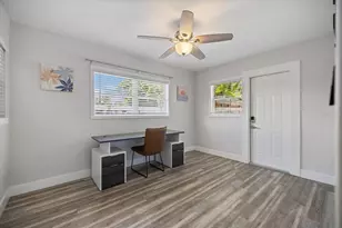 2513 Mineola Way, Sarasota, FL 34239 - Photo 25