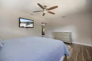 2513 Mineola Way, Sarasota, FL 34239 - Photo 21