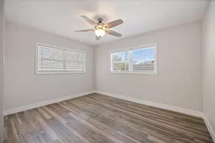 2513 Mineola Way, Sarasota, FL 34239 - Photo 27