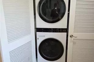 1401 S McCall Rd, Englewood, FL 34223 - Photo 9