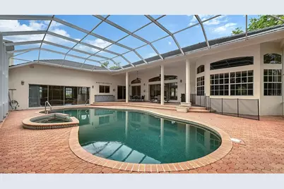 5023 Ashley Parkway, Sarasota, FL 34241 - Photo 25