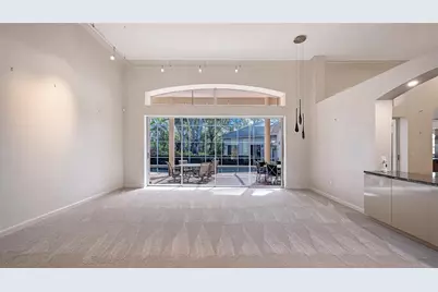 5023 Ashley Parkway, Sarasota, FL 34241 - Photo 7