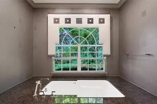 5023 Ashley Pkwy, Sarasota, FL 34241 - Photo 33