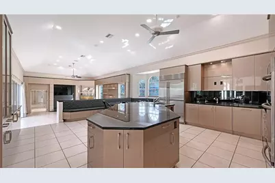 5023 Ashley Parkway, Sarasota, FL 34241 - Photo 15