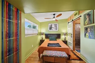 952 46th St, Sarasota, FL 34234 - Photo 13