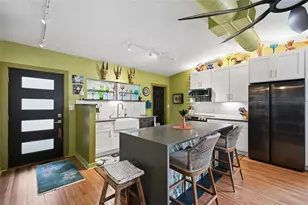 952 46th St, Sarasota, FL 34234 - Photo 5