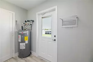 18310 Van Nuys Cir, Port Charlotte, FL 33948 - Photo 35