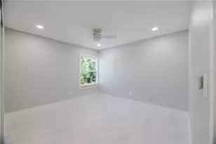 18310 Van Nuys Cir, Port Charlotte, FL 33948 - Photo 19