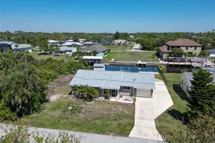 18310 Van Nuys Cir, Port Charlotte, FL 33948 - Photo 55