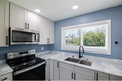 18310 Van Nuys Circle, Port Charlotte, FL 33948 - Photo 15