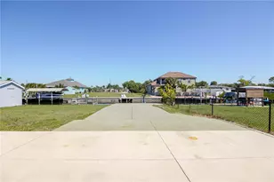 18310 Van Nuys Cir, Port Charlotte, FL 33948 - Photo 45