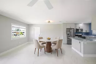 18310 Van Nuys Cir, Port Charlotte, FL 33948 - Photo 13