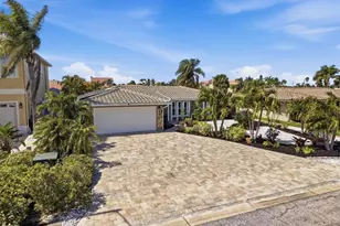 5101 Galleon Ct, New Port Richey, FL 34652 - Photo 7