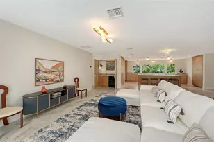 1967 Brookhaven Dr, Sarasota, FL 34239 - Photo 9