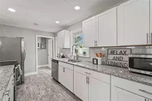 3102 16th Ave W, Bradenton, FL 34205 - Photo 13