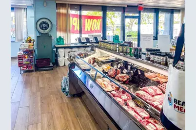 6655 Gulf Boulevard, Saint Pete Beach, FL 33706 - Photo 5