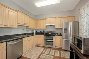 7721 Plantation Cir, Bradenton, FL 34201 - Photo 11