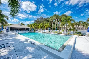 433 Cerromar Ln, Venice, FL 34293 - Photo 39