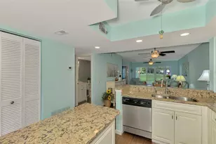 433 Cerromar Ln, Venice, FL 34293 - Photo 9