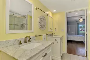 433 Cerromar Ln, Venice, FL 34293 - Photo 21