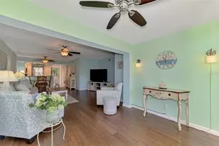 433 Cerromar Ln, Venice, FL 34293 - Photo 29