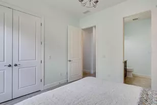 3929 Waypoint Ave, Osprey, FL 34229 - Photo 11