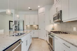 3929 Waypoint Ave, Osprey, FL 34229 - Photo 7