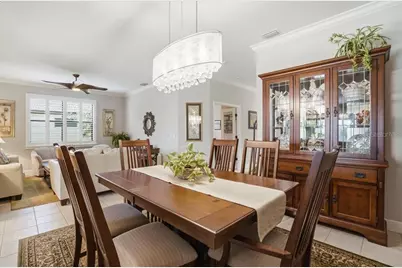 8205 Stirling Falls Circle, Sarasota, FL 34243 - Photo 9