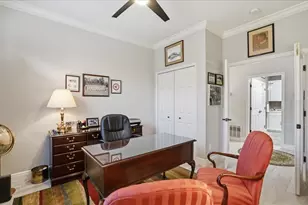 8205 Stirling Falls Cir, Sarasota, FL 34243 - Photo 37