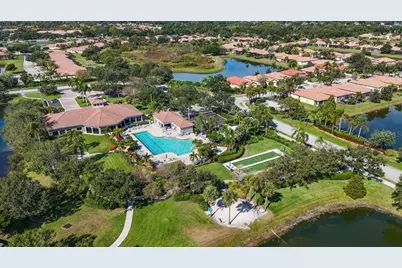 8205 Stirling Falls Circle, Sarasota, FL 34243 - Photo 77