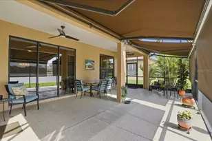 8205 Stirling Falls Cir, Sarasota, FL 34243 - Photo 53