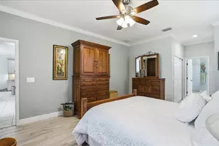 8205 Stirling Falls Cir, Sarasota, FL 34243 - Photo 25