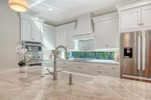 1850 Webber St, Sarasota, FL 34239 - Photo 13