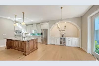 1850 Webber Street, Sarasota, FL 34239 - Photo 7