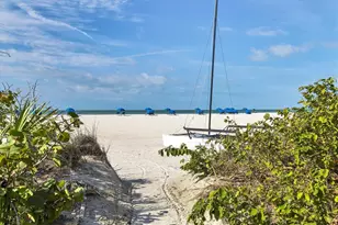 1001 Benjamin Franklin Dr, Sarasota, FL 34236 - Photo 53