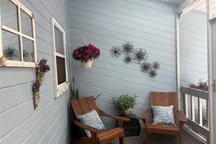 4045 Palau Dr, Sarasota, FL 34241 - Photo 3