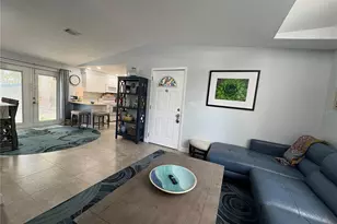 4045 Palau Dr, Sarasota, FL 34241 - Photo 7