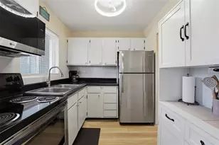 2445 Flamingo Blvd, Bradenton, FL 34207 - Photo 7