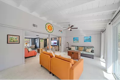 611 Venice Lane, Sarasota, FL 34242 - Photo 5