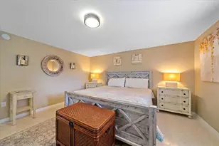 611 Venice Ln, Sarasota, FL 34242 - Photo 23