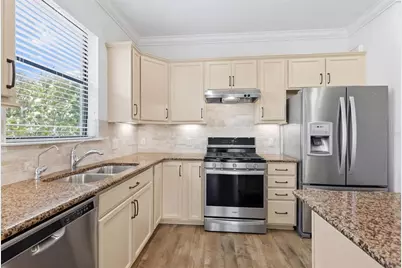 17039 Hampton Falls Terrace, Bradenton, FL 34202 - Photo 11