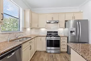 17039 Hampton Falls Terrace, Bradenton, FL 34202 - Photo 11