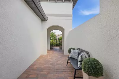 17039 Hampton Falls Terrace, Bradenton, FL 34202 - Photo 5