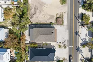 2806 Gulf Dr, Holmes Beach, FL 34217 - Photo 31